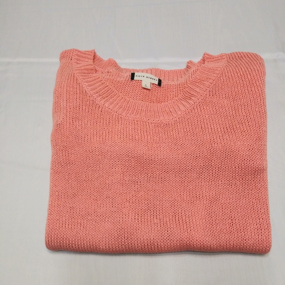 Fifty Street Light-weight Sweater - Picture 3 of 5